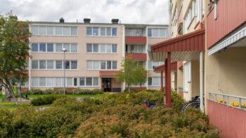 Gamla Byn AB:s hyreslägenheter på Kolgillaregatan 5-7 i Avesta.