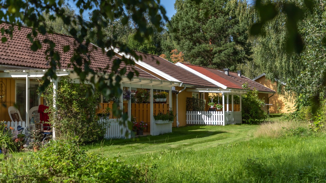 Gamla Byn AB:s trygghetsboende Månrundan och Solvända i Krylbo.